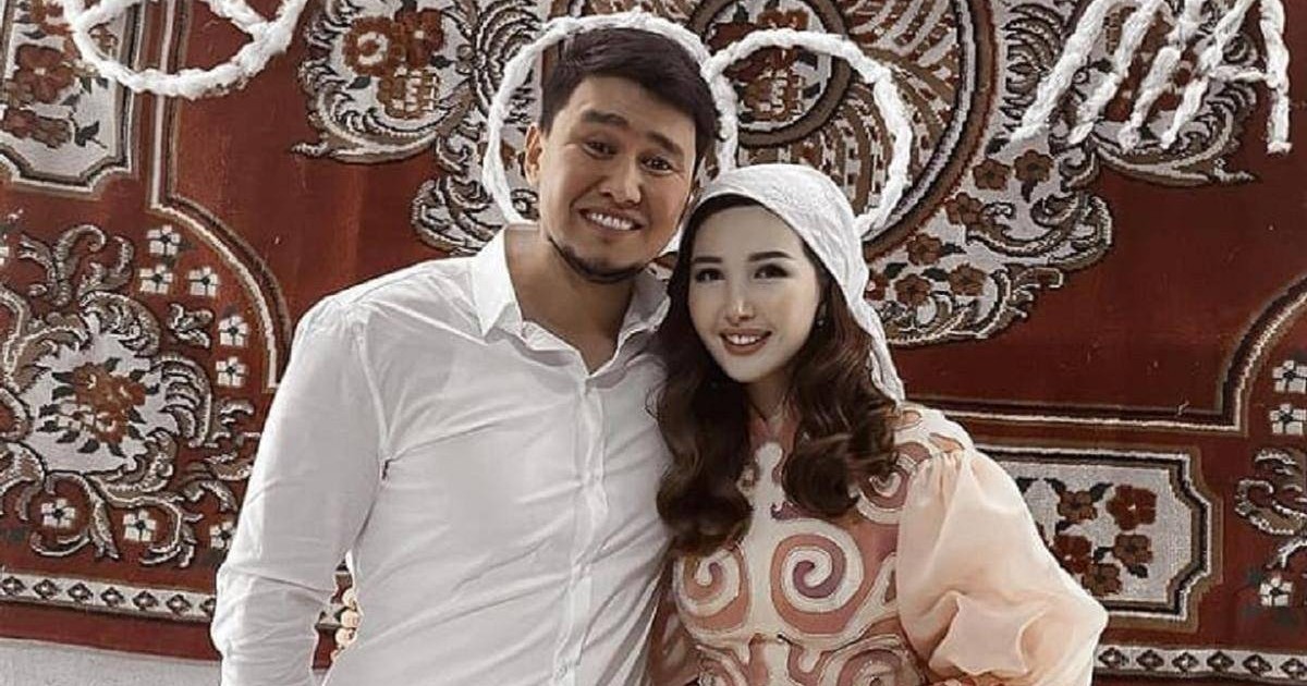 Мен күйеуім ішіп отырғанда туалетке сидым.