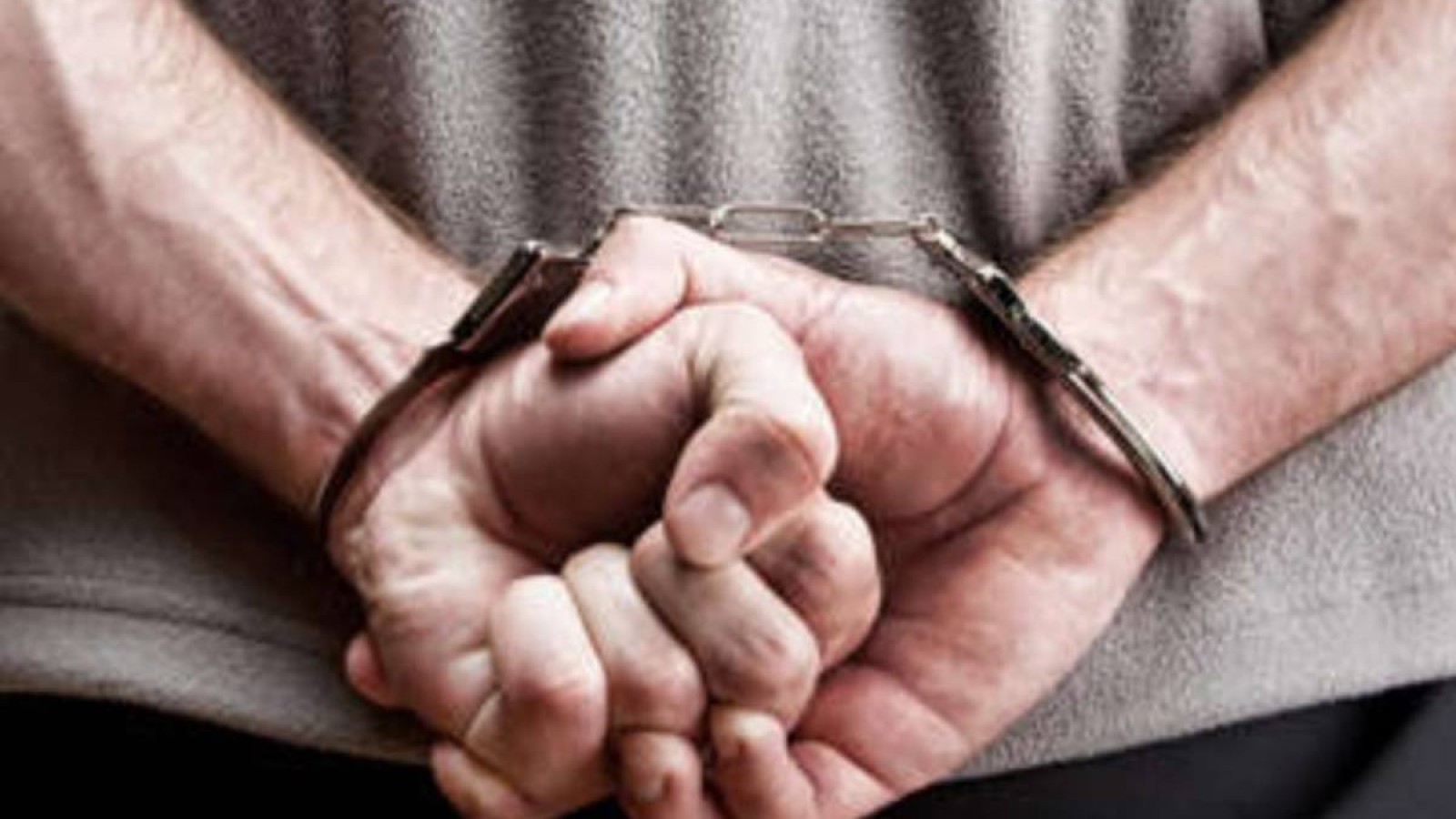 Оралда бұрынғы бас дәрігерге қатысты сот отырысы басталды.