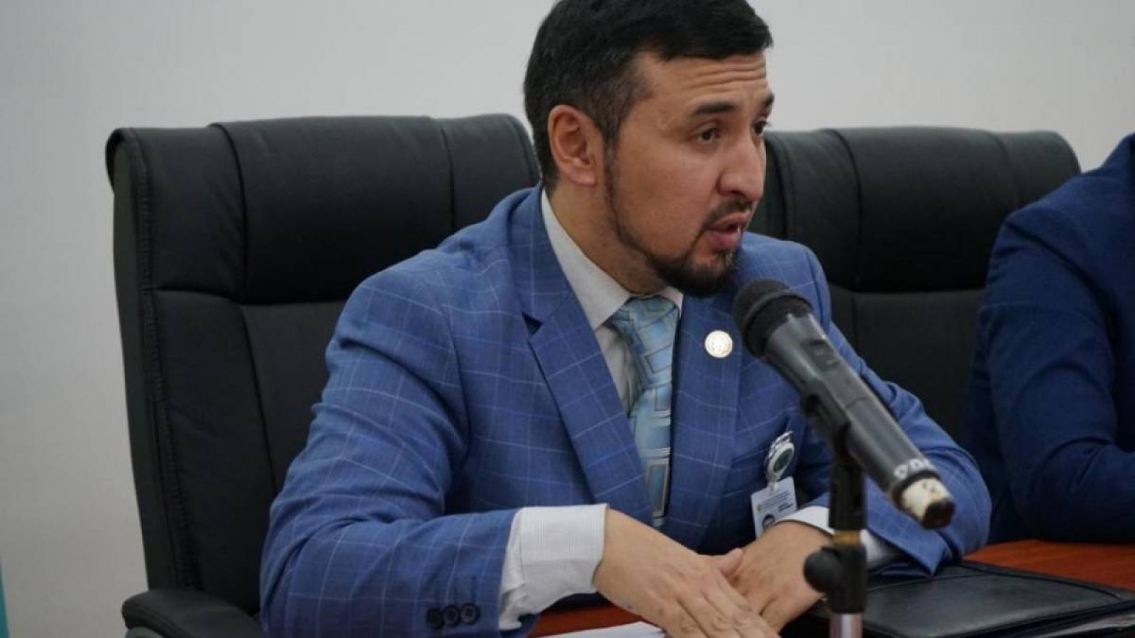 «Үш күндік қызыққа бола үш жүздің баласына жетерлік ақшаны шашпайық».