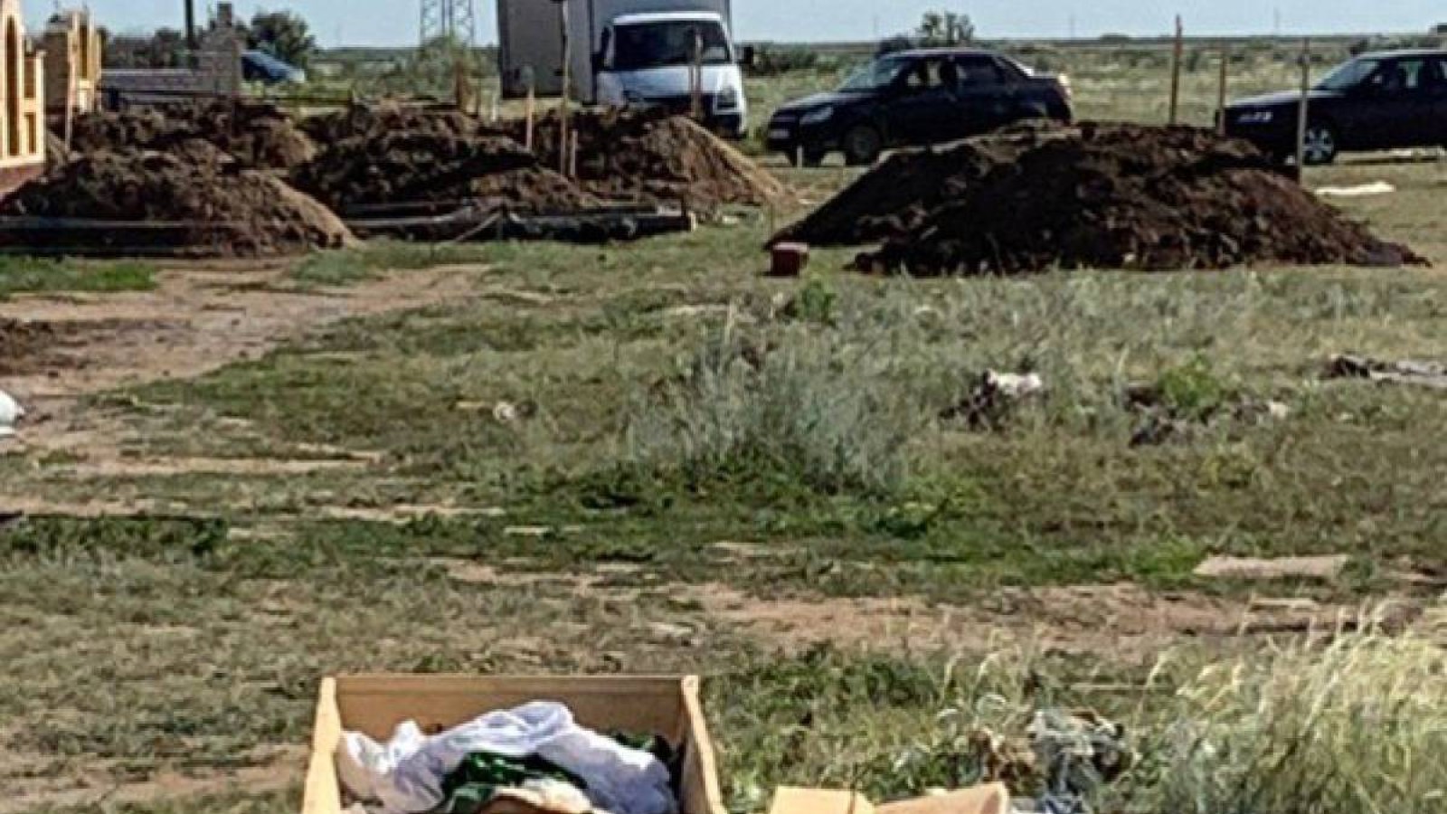 Коронавирус: табыттар қоқыс болып шашылып жатыр.