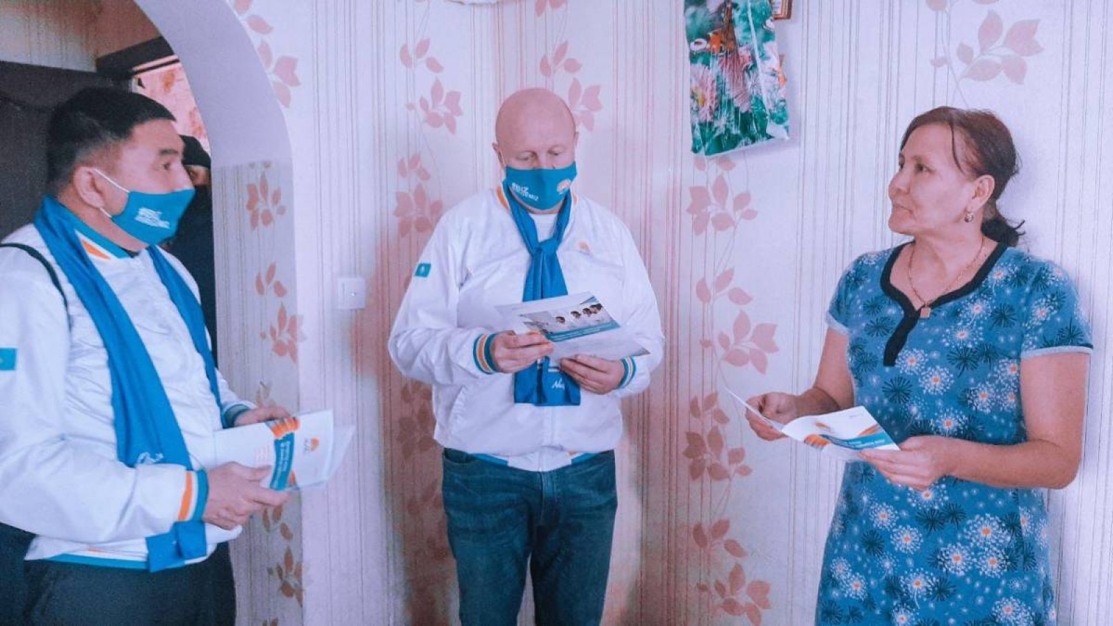 Кандидаттар нақты істер партиясы — «Nur Otan» партиясына дауыс беруге шақырды.