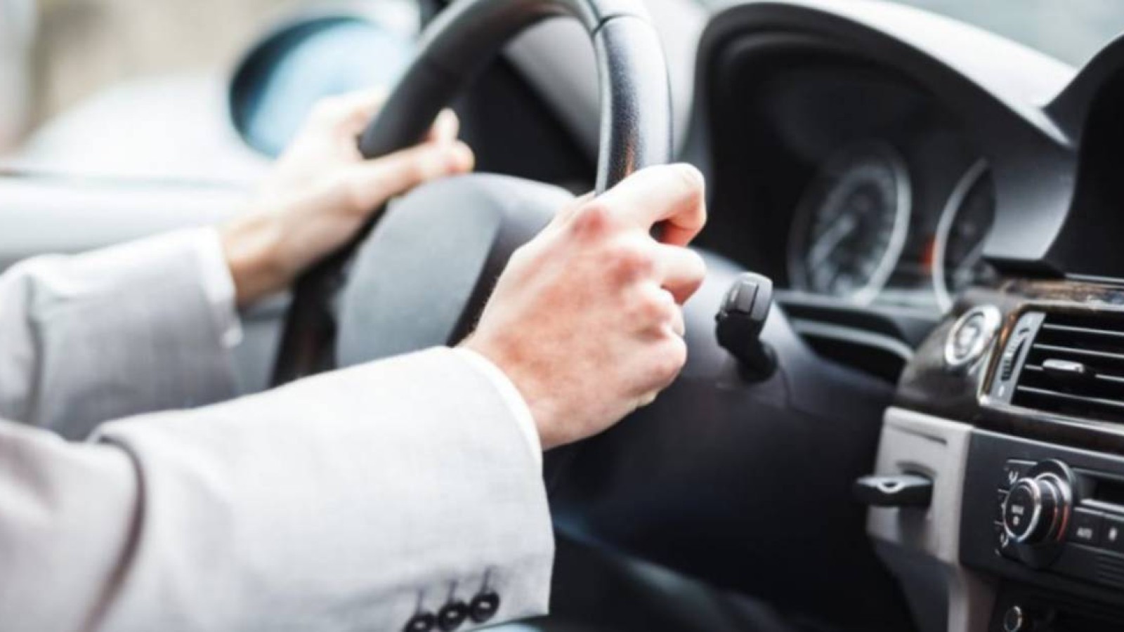 МАҢҒЫСТАУ ӘКІМДІГІ АВТОКӨЛІК ЖАЛДАУ ҮШІН 203 МИЛЛИОН ТЕҢГЕ БЕРУГЕ ДАЙЫН.