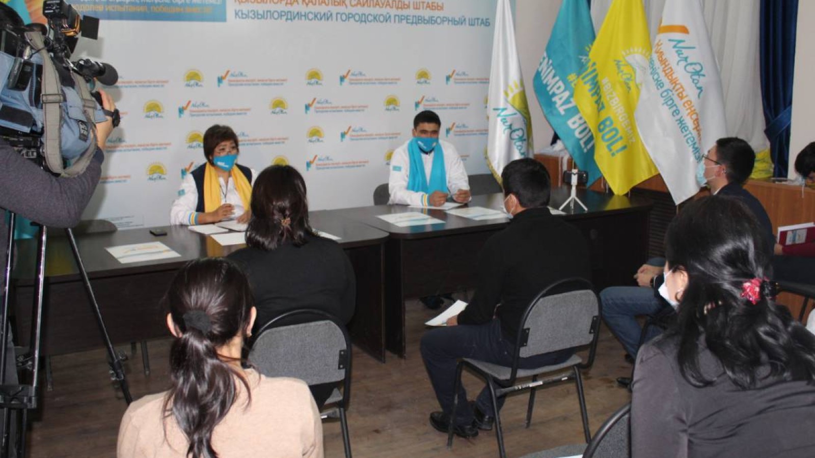 Кандидаттар жеке сот орындаушыларымен кездесті.