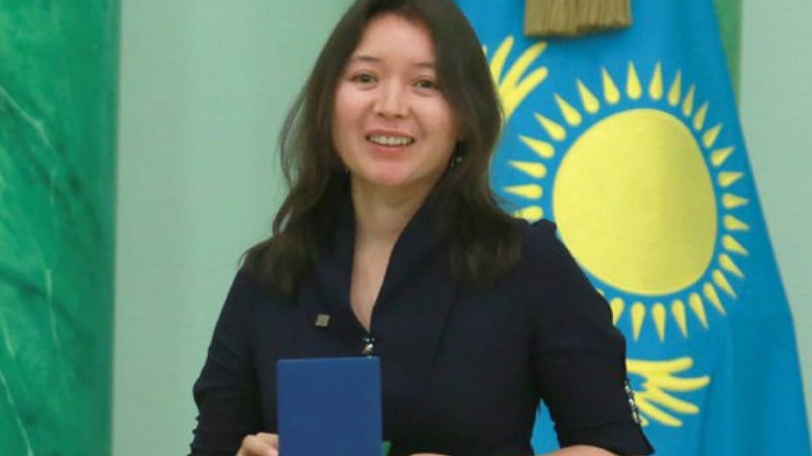 Самал Есләмова «Ника» кино жүлдесін жеңіп алды.