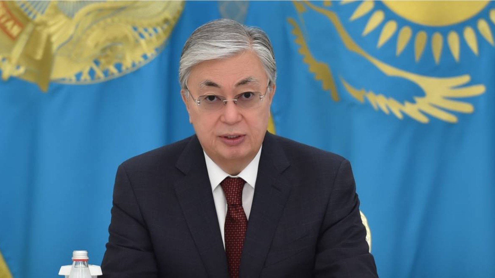 Ана тіліңмен бірге орыс тілін де меңгеру керек — Тоқаев.