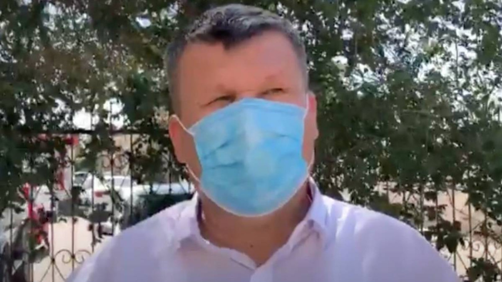 Жастарға пара беруді үйреткен маңғыстаулық шенеунік кешірім сұрады.