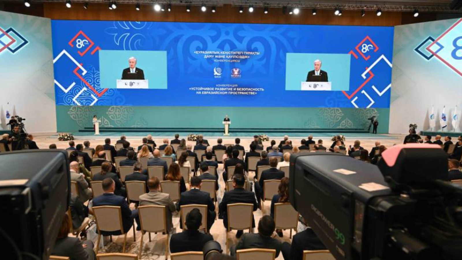 Президент Тоқаев мәслихаттар мен референдумның маңыздылығын атап өтті: Жаңа кезеңнің басталуы.