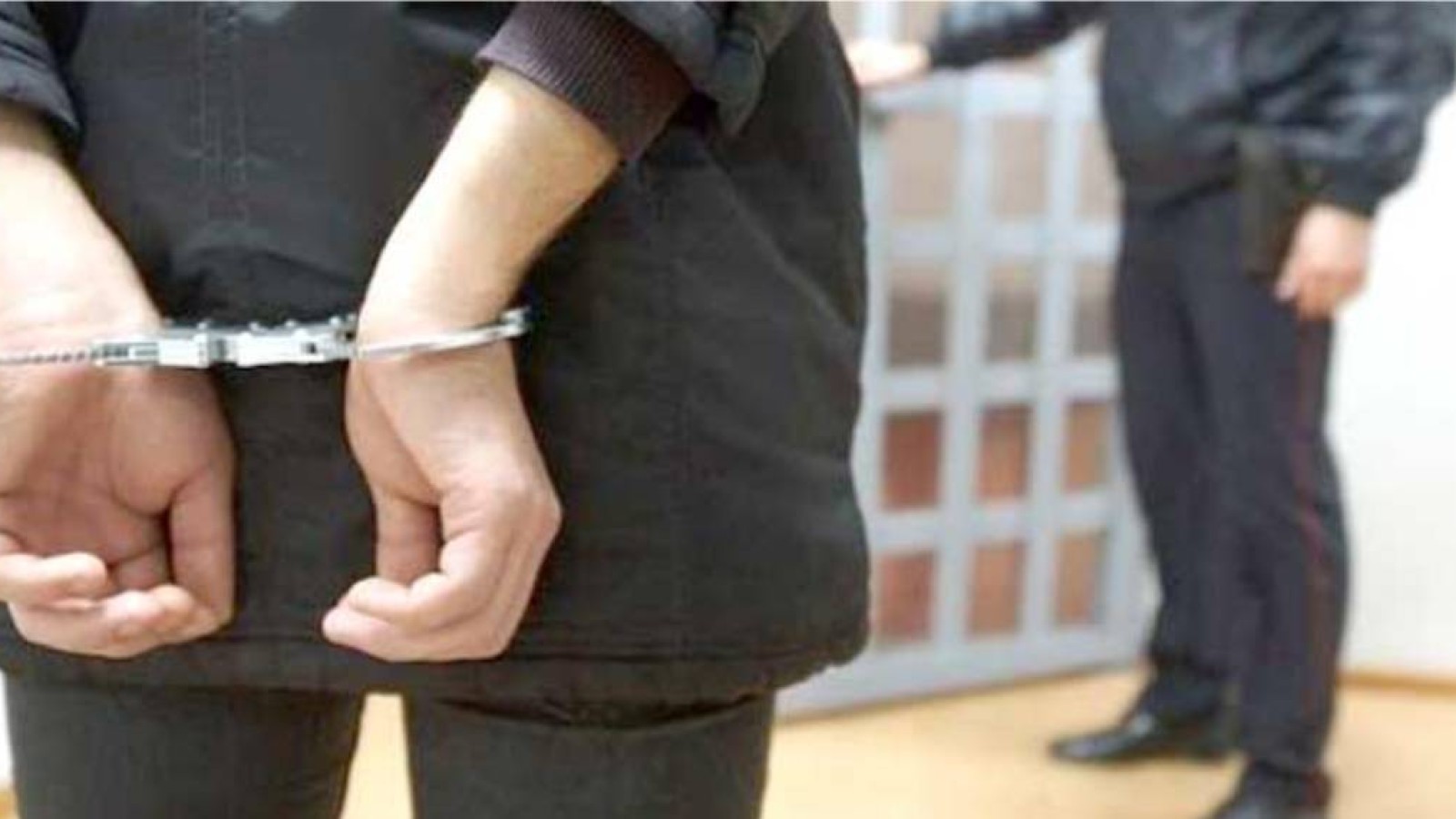 Түркістанда мемлекеттік кірістер департаментінің қызметкерлері ұсталды.