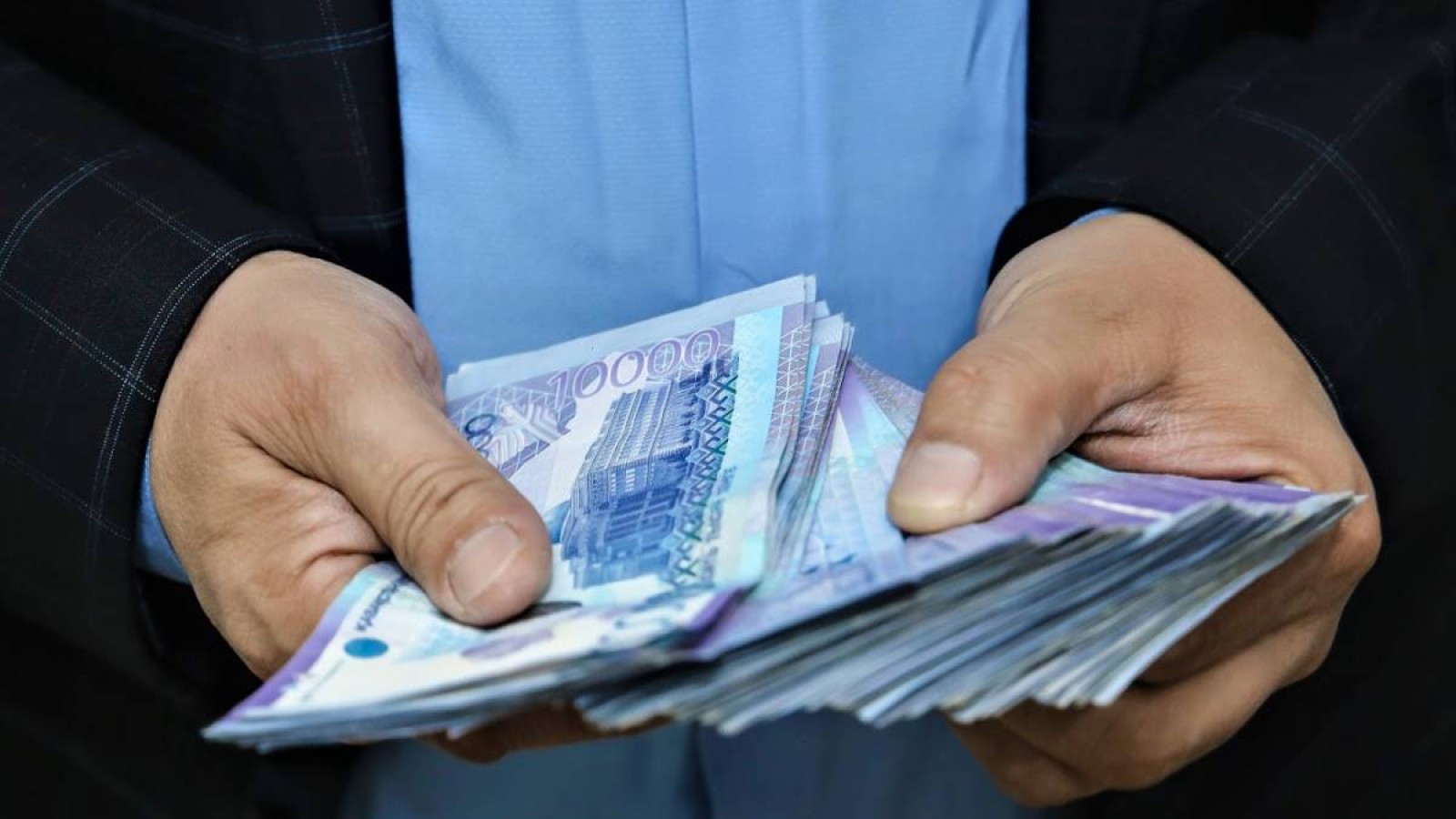 Жемқорлық жайлаған Жетісу. Мемлекеттік аудиторлар қылмысты жасырған.