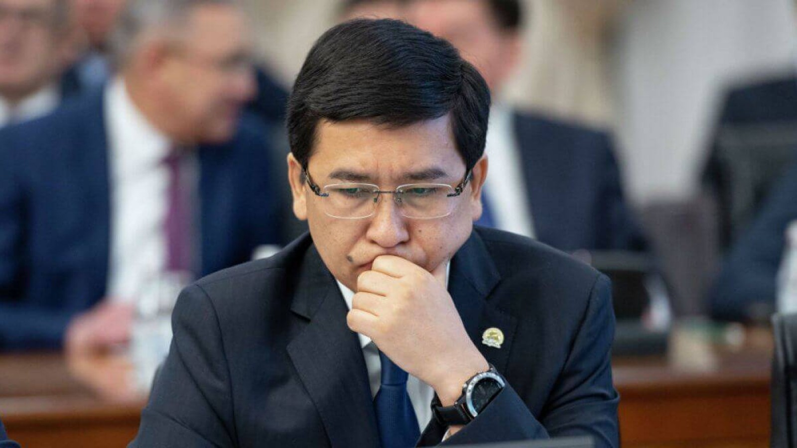 «Аймағамбетов араша түсе алмай отыр».