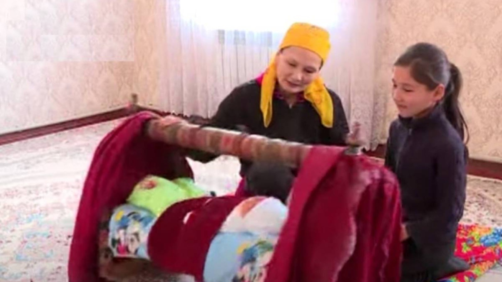 «Бақыттымын»: Алтын келін атанған он балалы ананың оқиғасы.