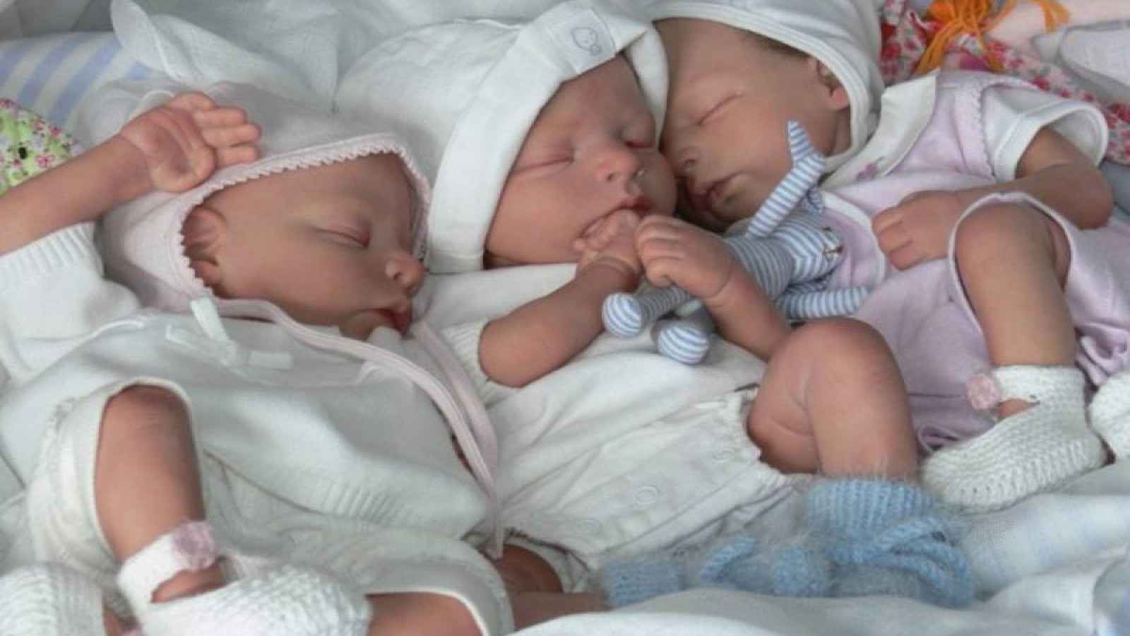 Төрт баланың анасы үшемді өмірге әкелді.