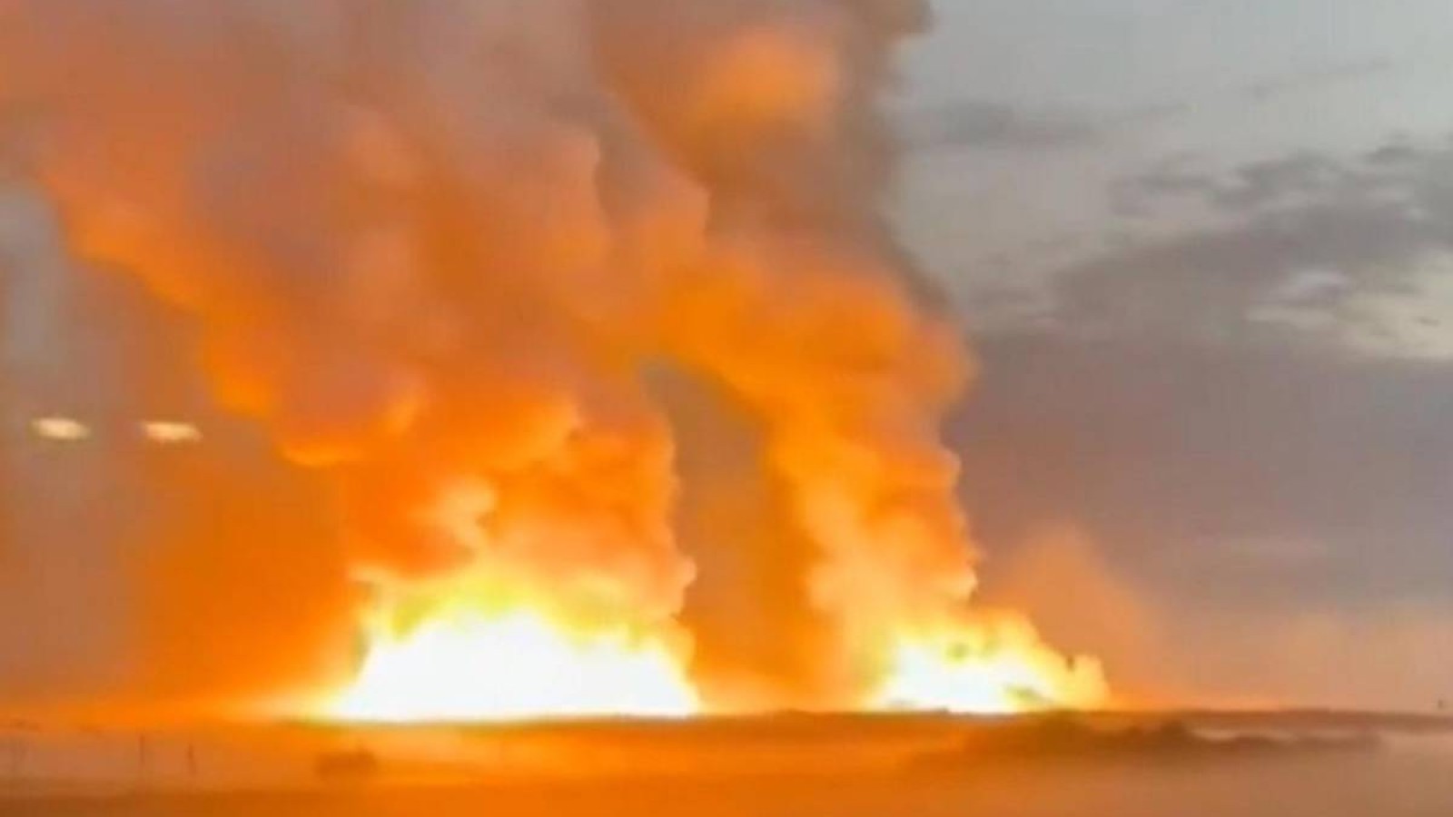 Әскери сарапшылар Жамбылдағы оқиғаны атом жарылысының екпініндей болғанын айтты.