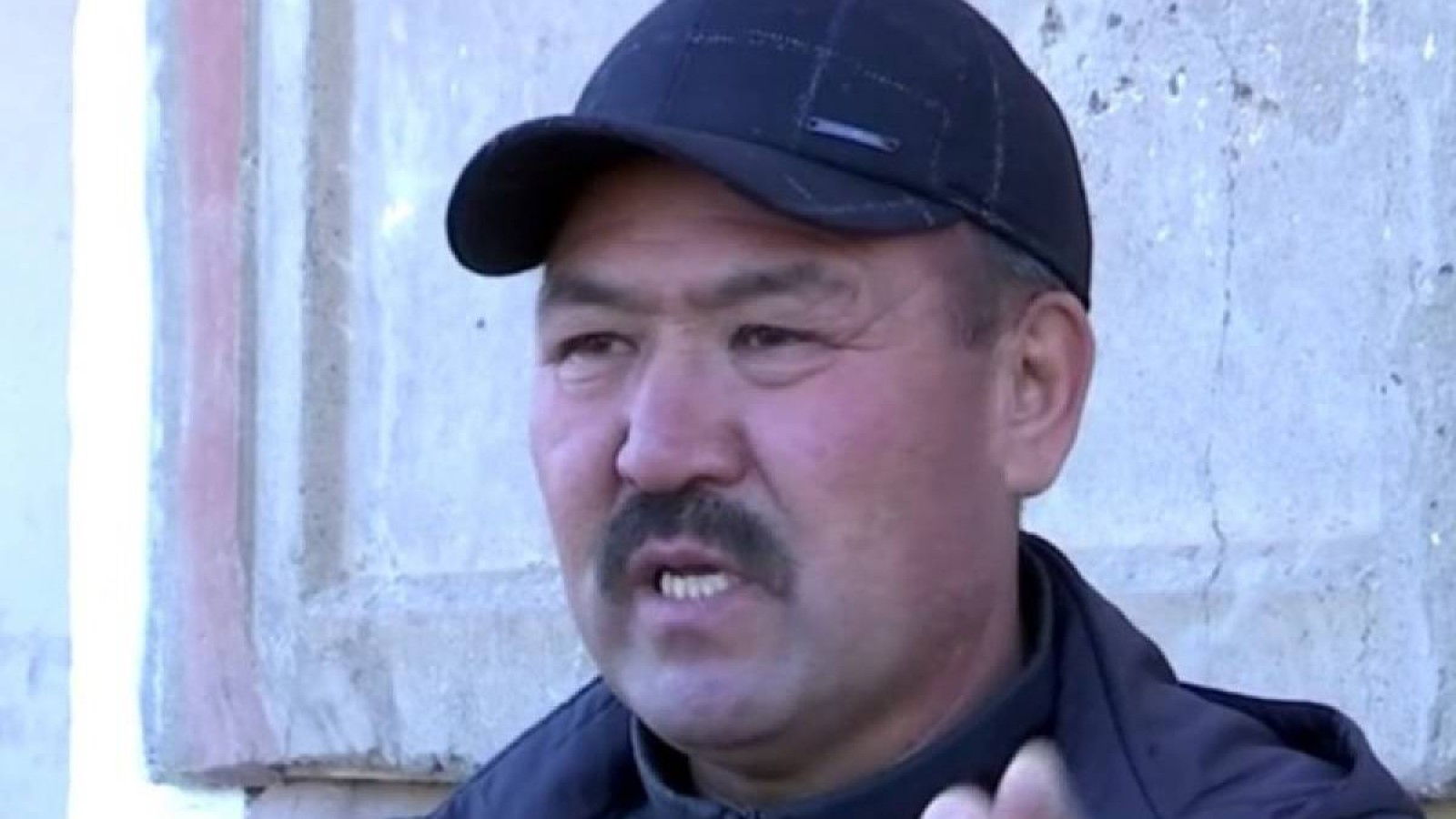 Жаңатаста қаза болған бес баланың туыстары жараның бетін тырнамауды сұрады.