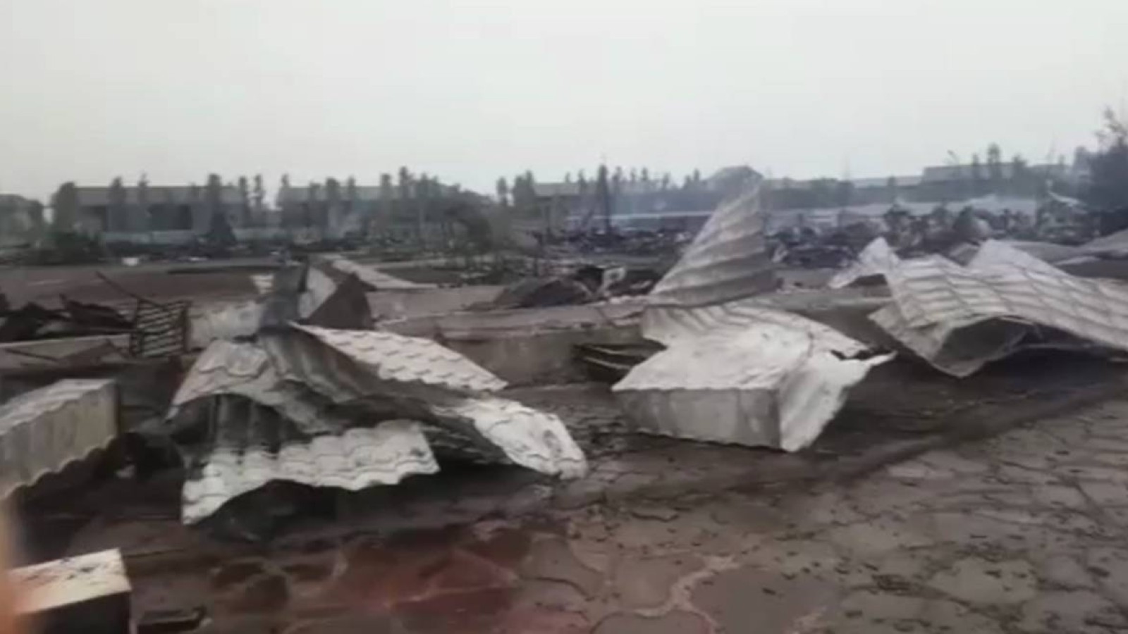 Алакөлде өрттен зардап шеккен кәсіпкерлер талап қойды.