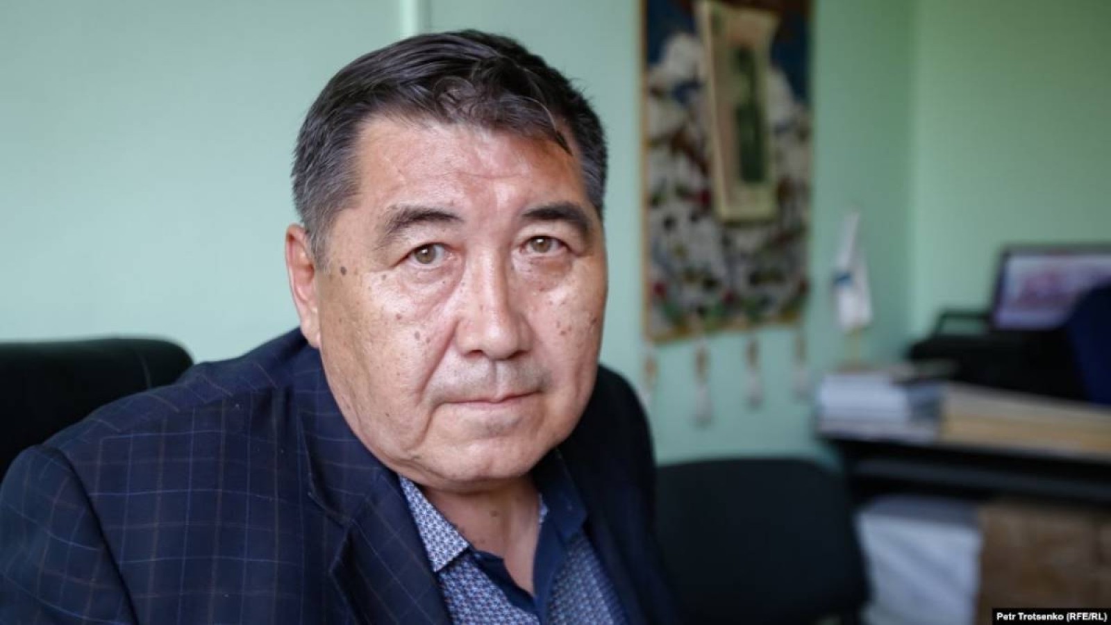 Ермұрат Бапи: Мен оған не деймін? Тап-таза истерика!.