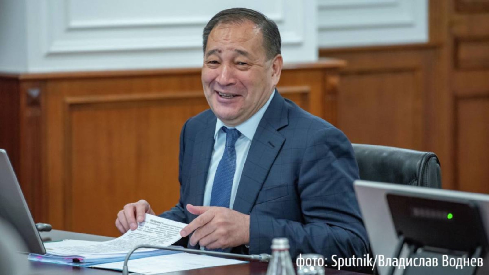 «Ақтөбеде біз тек қана қазақ тілінде сөйлейміз»: Ералы Тоғжанов орысша біледі екен….