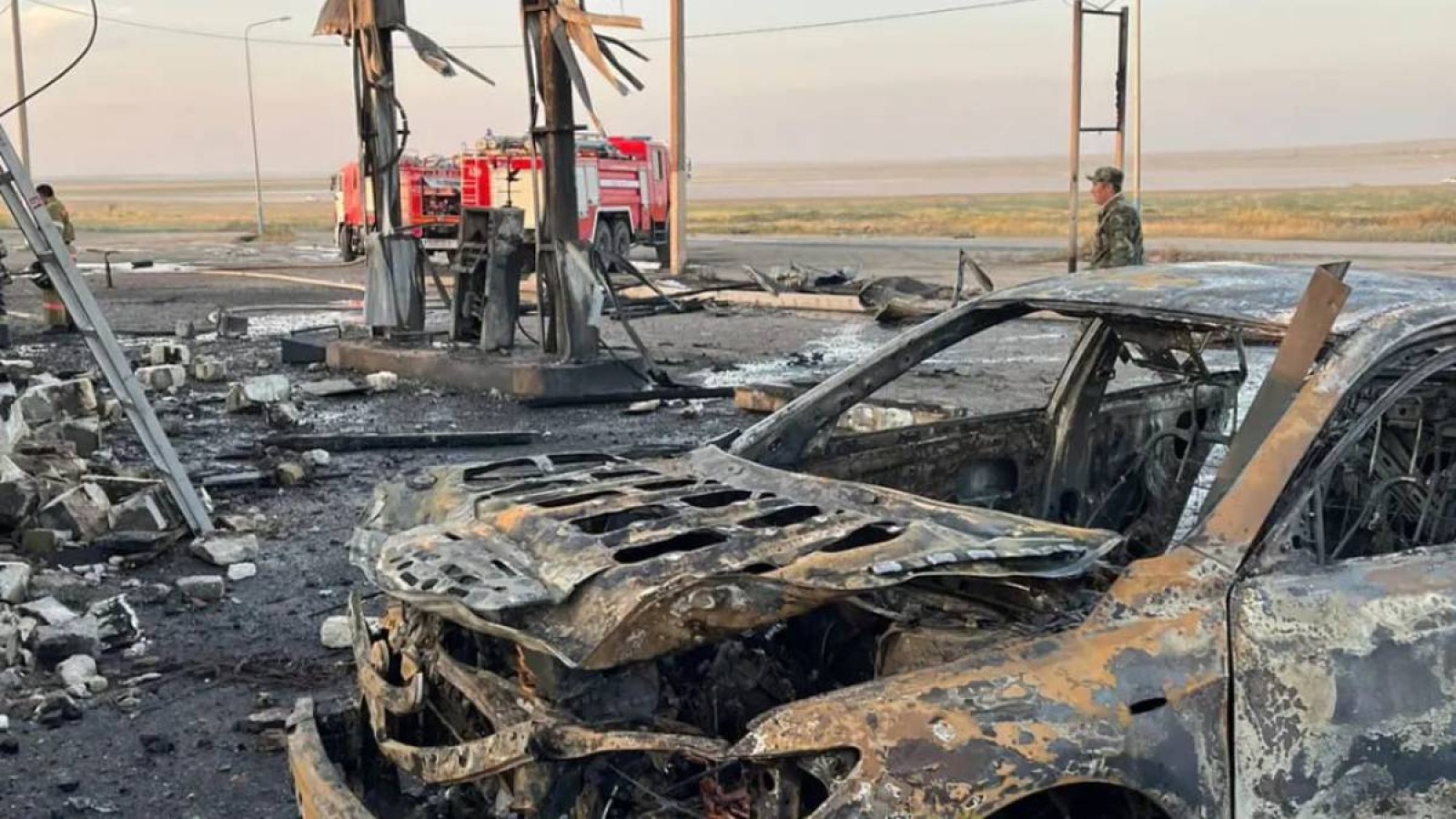 Ақтөбеде газ құю бекеті өртеніп кетті.