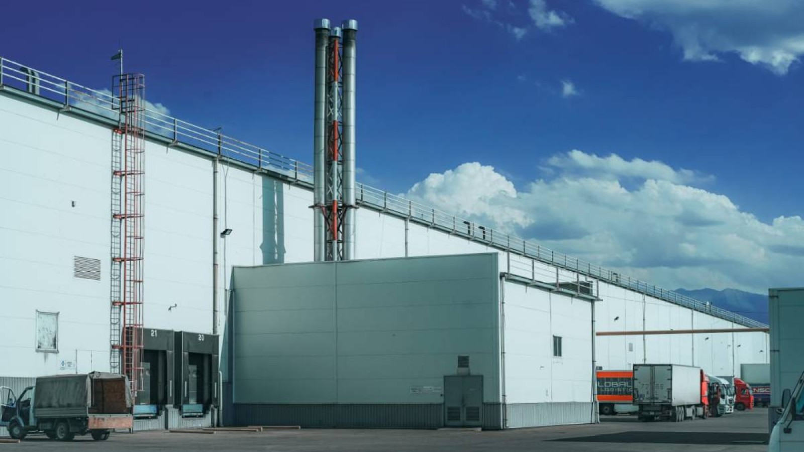 Желге ұшқан миллиардтар: Қазақстандағы ең ірі логистика орталығы сүріле ме?.