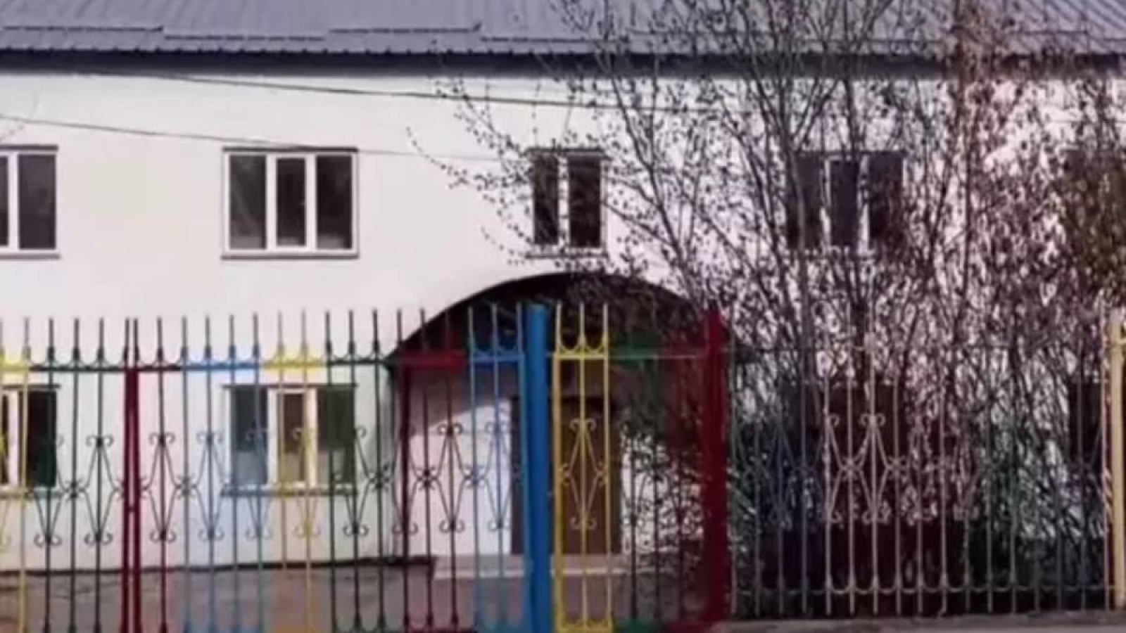 Мектепті 15 млн-ға сатып алған адам мәлімдеме жасады.