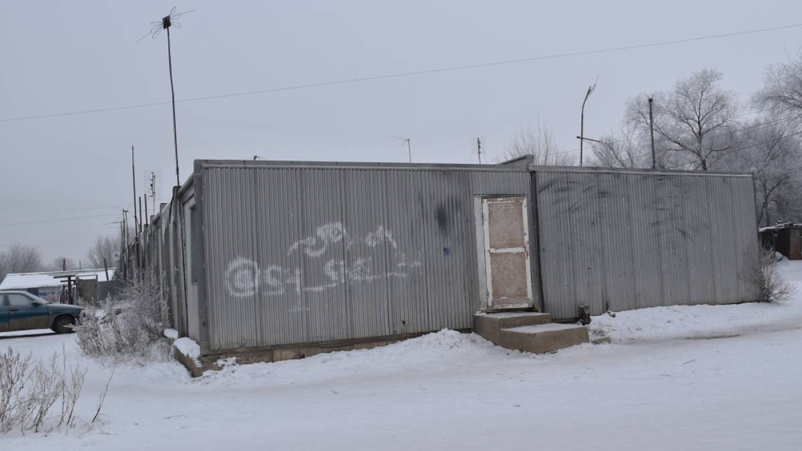 Ақтөбеде қаңылтыр «қорада» тұратын 22 отбасының жағдайы өзгерді ме?.