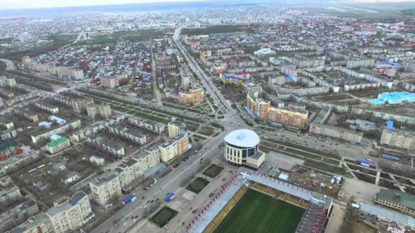 Ақтөбе: Әбілқайыр хан даңғылының жартысы Назарбаевтың атына берілді.