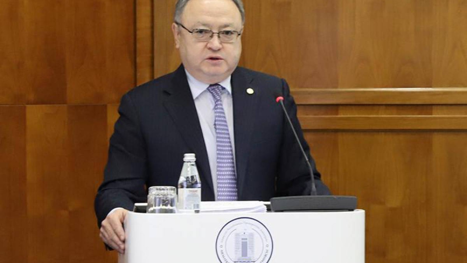 Оразалин Сапарбаевтың орнын басты.