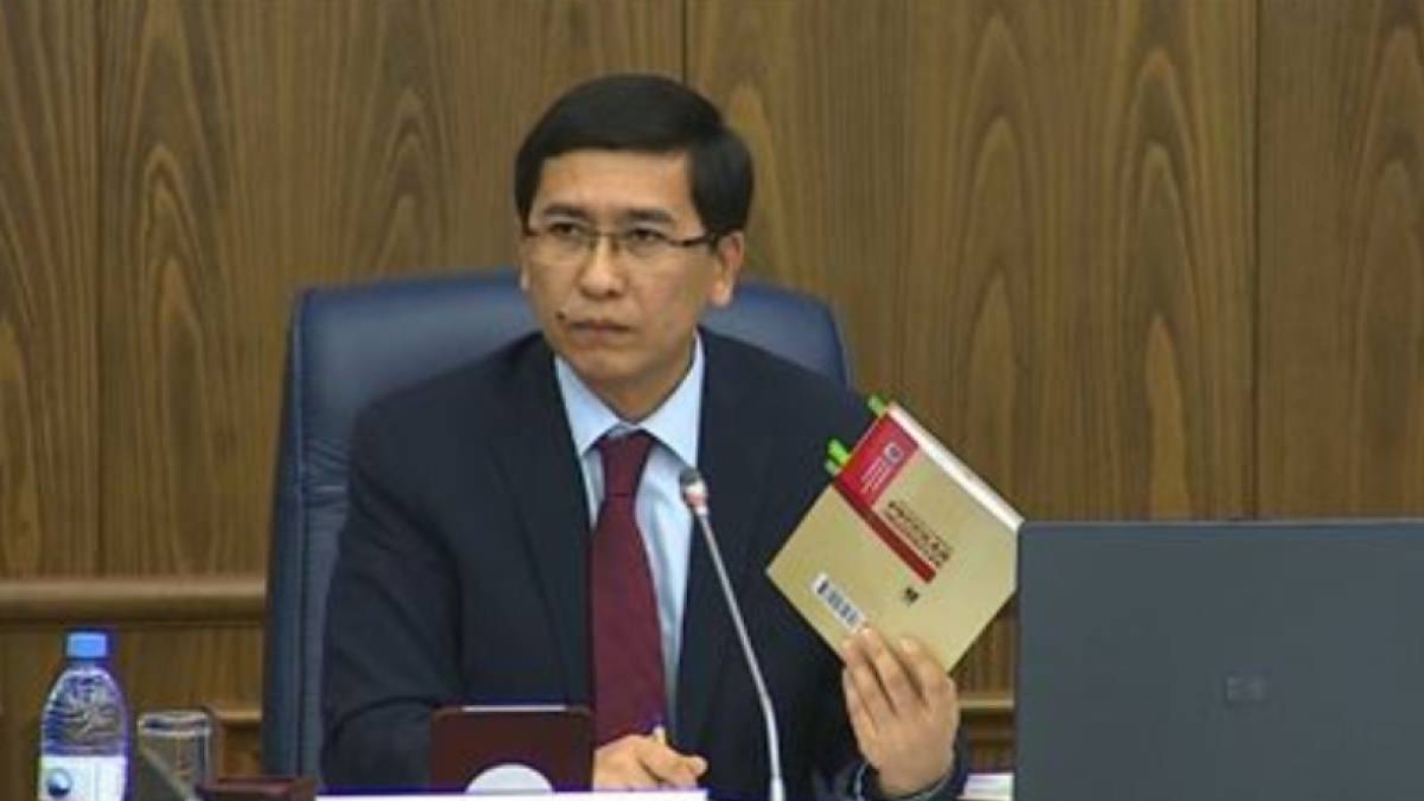 Асхат Аймағамбетов өңірдегі білім басшыларына ескерту жасады.