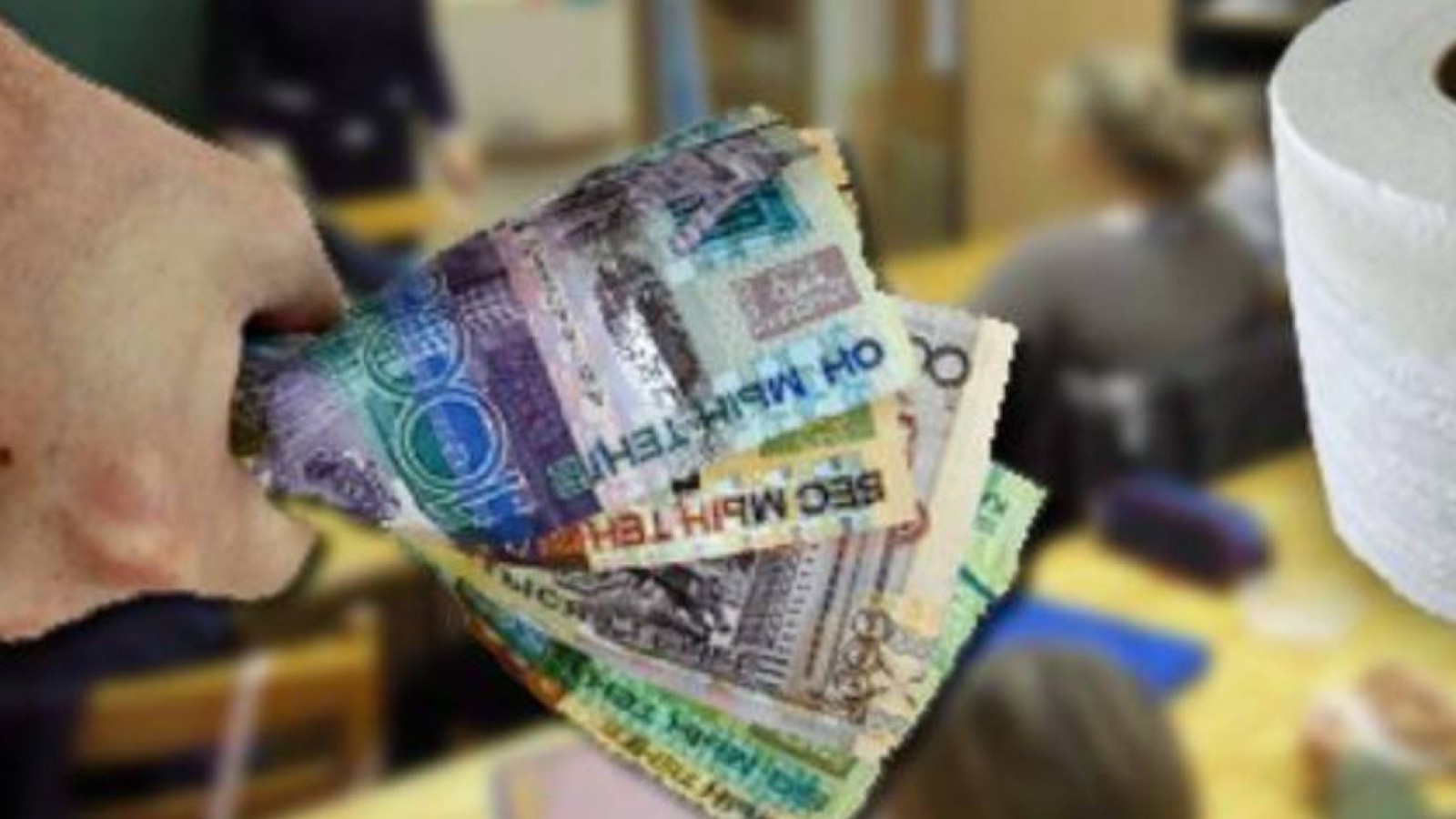 Алматы облысында мектеп әжетханасы үшін ата-аналардан ақша жинап жатыр.