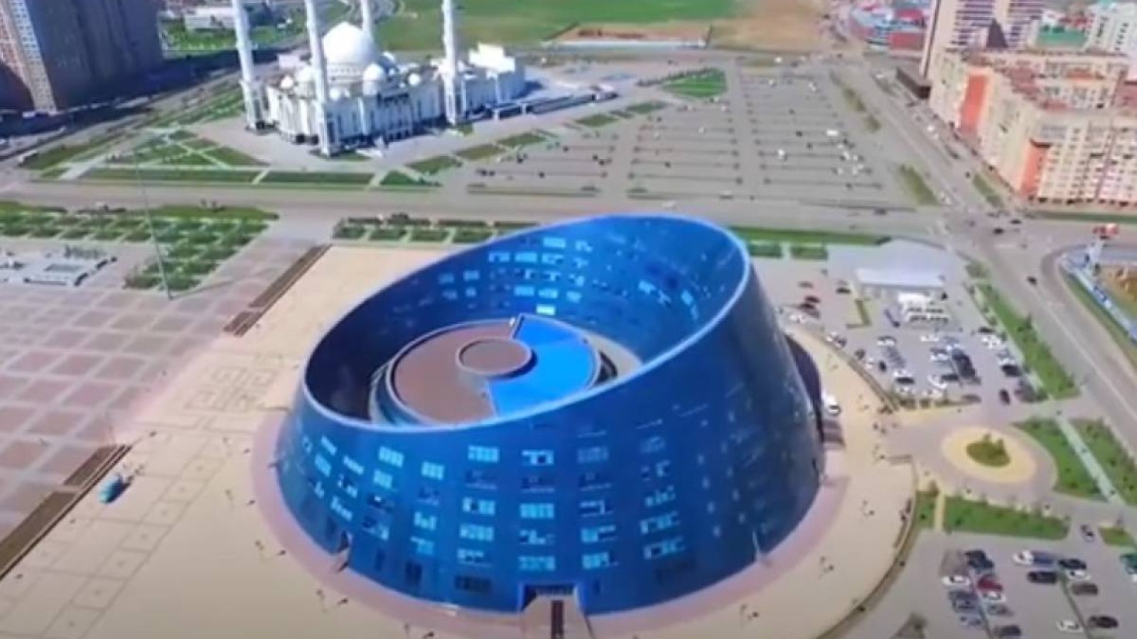 Қазақ ұлттық өнер университетіне ресми түрде Күләш Байсейітованың есімі берілді.