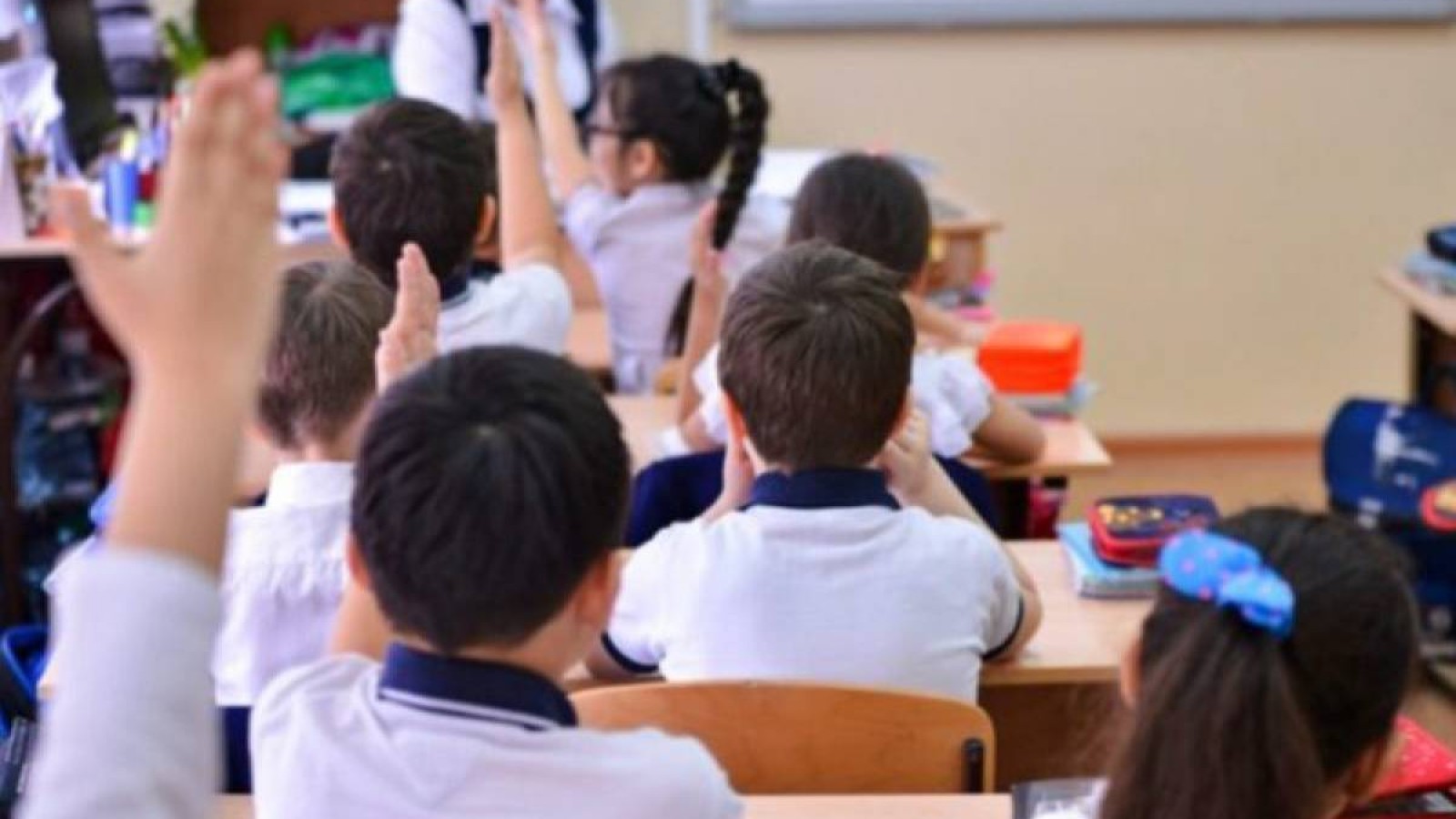 Аймағамбетов: Мұғалімдер вакцинациядан өтпесе, келесі жылы мектептер ашылмайды.