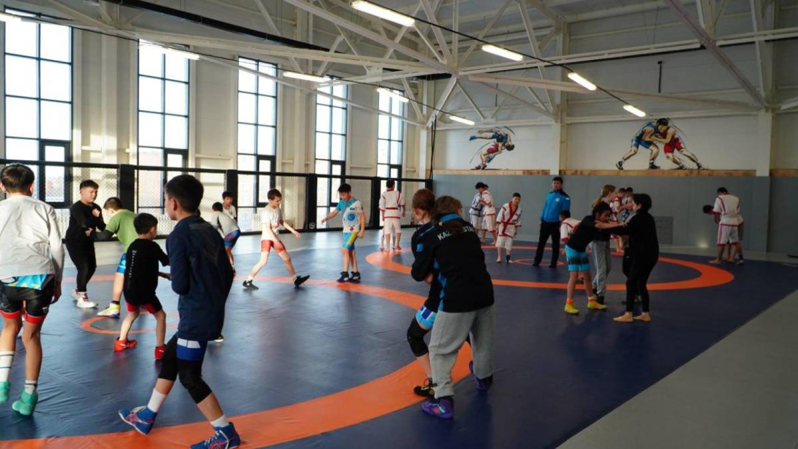 Алматы облысында қайтарылған активтер есебінен жаңа спорт кешені салынады.