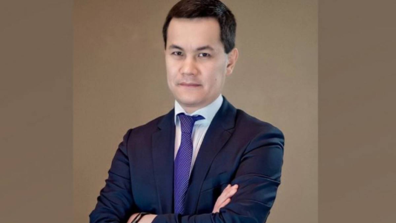 Үкімет Асхат Аймағамбетовтың орынбасарын қызметтен босатты.