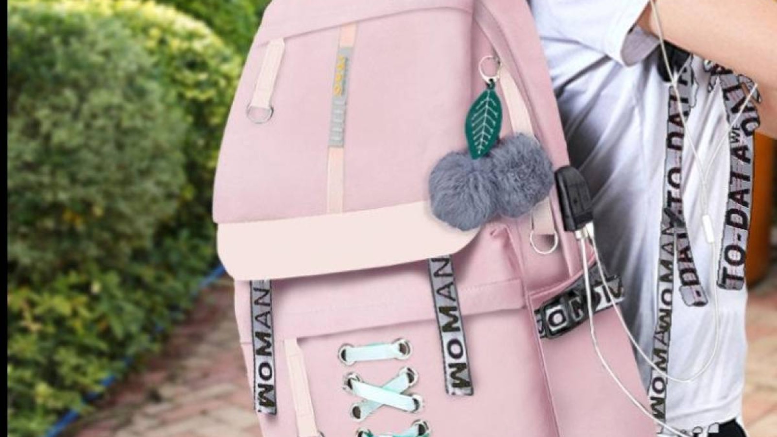 Аймағамбетов оқушыларды жазғы мектепке шақырды.