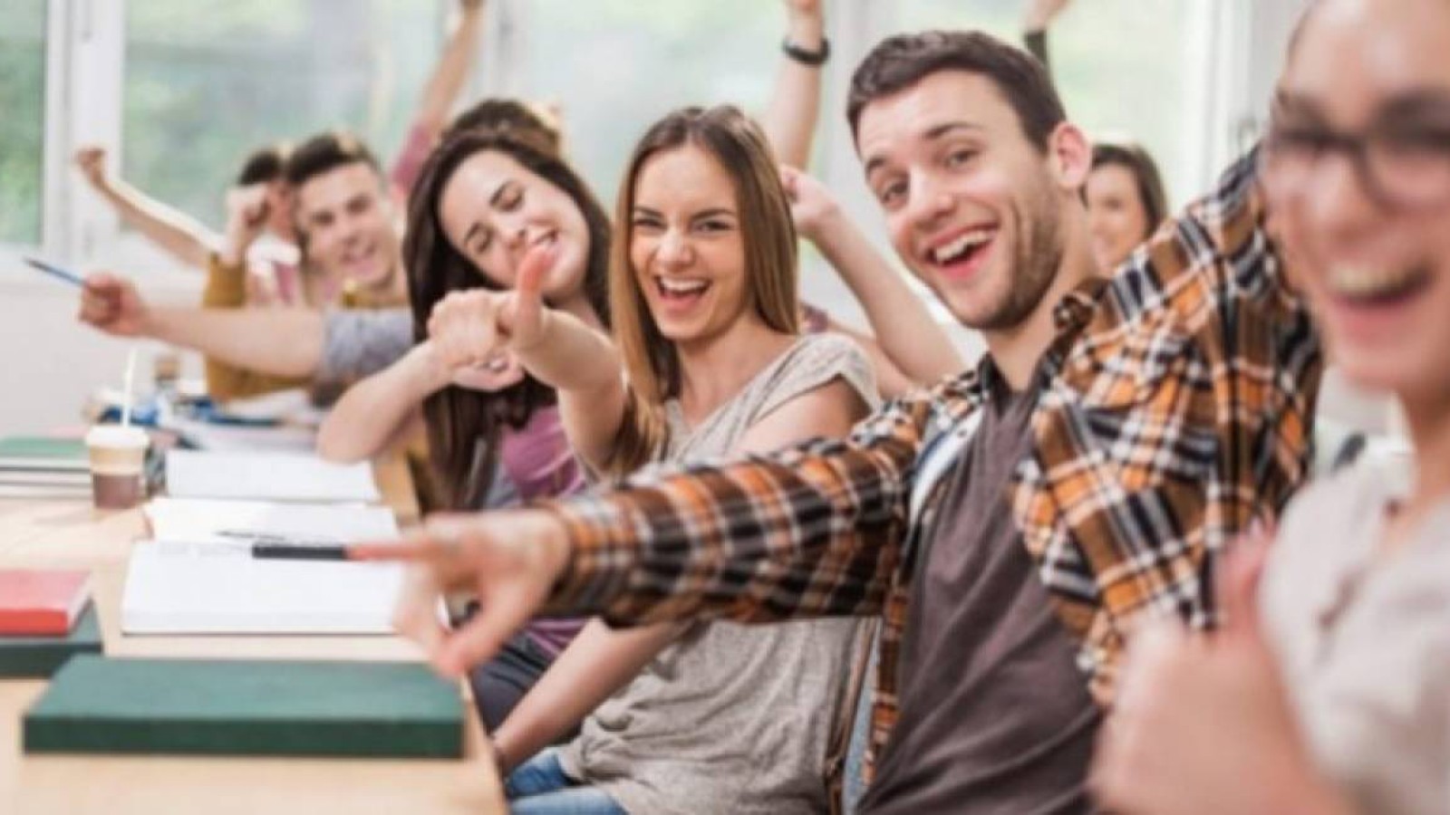 Елімізде студентер жалақысы 2 есеге өседі.