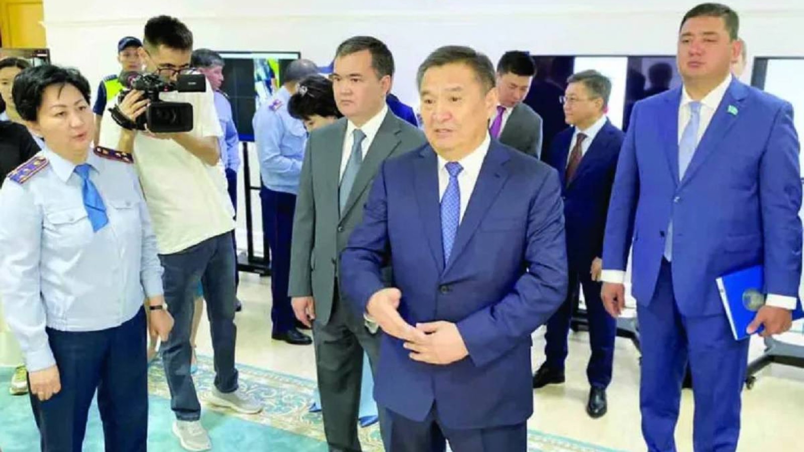 Ашық форматта өткен алғашқы кездесу.