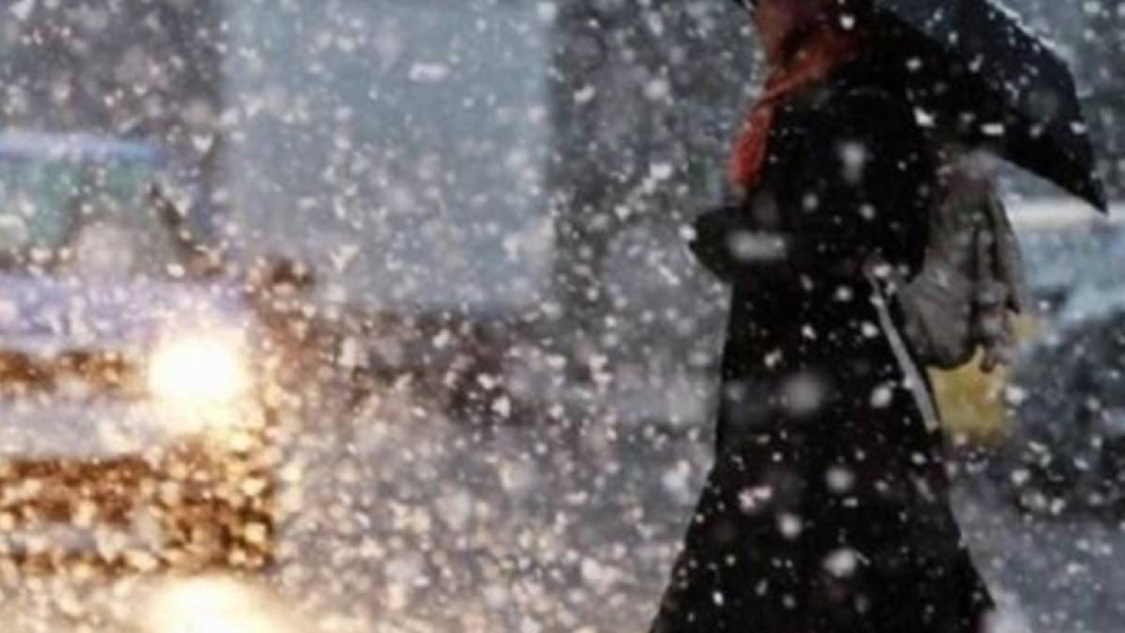 Елімізде наурыз айында қар жауып, жел күшейеді.