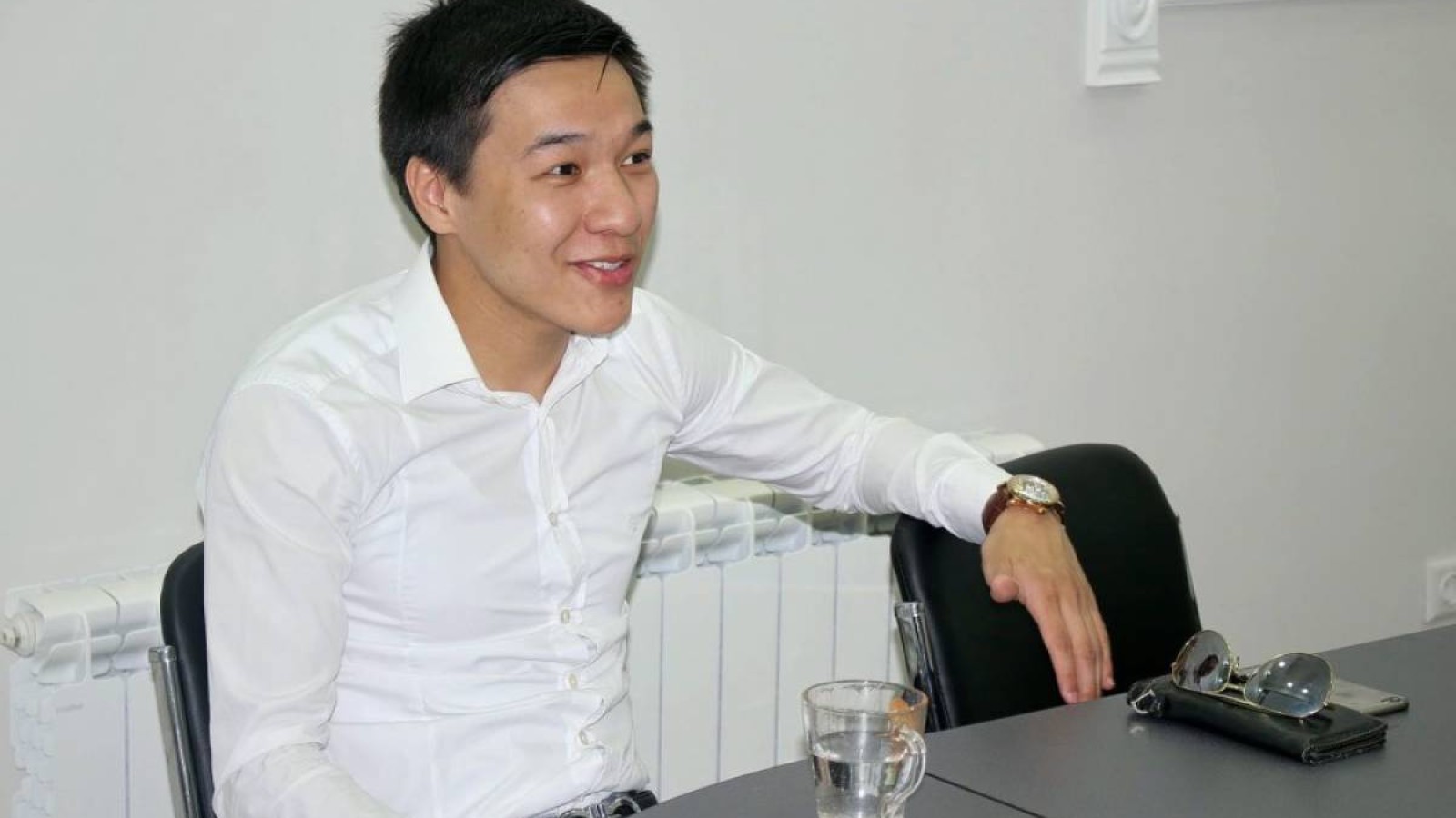 «Елде орыстарға қатысты ұлтшылдықты байқаймын» деп жазған Тұрсынов дауға қалды.