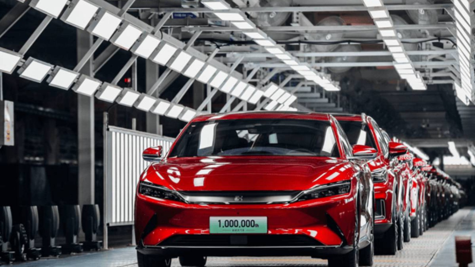 Қытай көліктеріне сұраныс азайды ма? – ең ірі көлік зауыты жабылып жатыр.