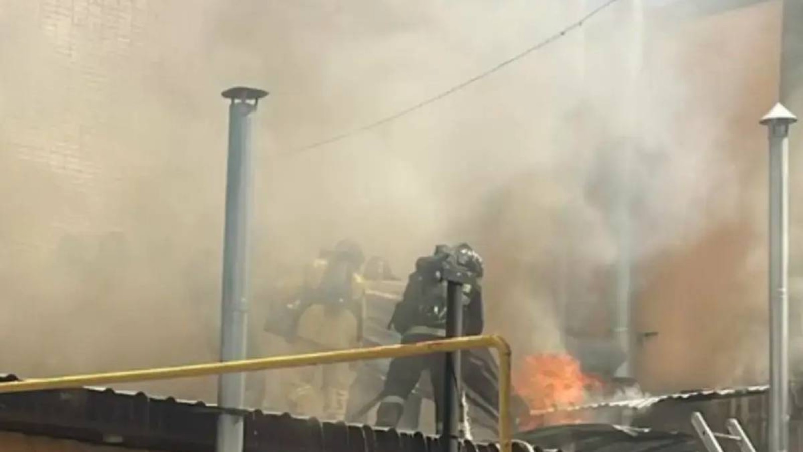 Ақтөбедегі дүкендердің бірінде жарылыс болды.