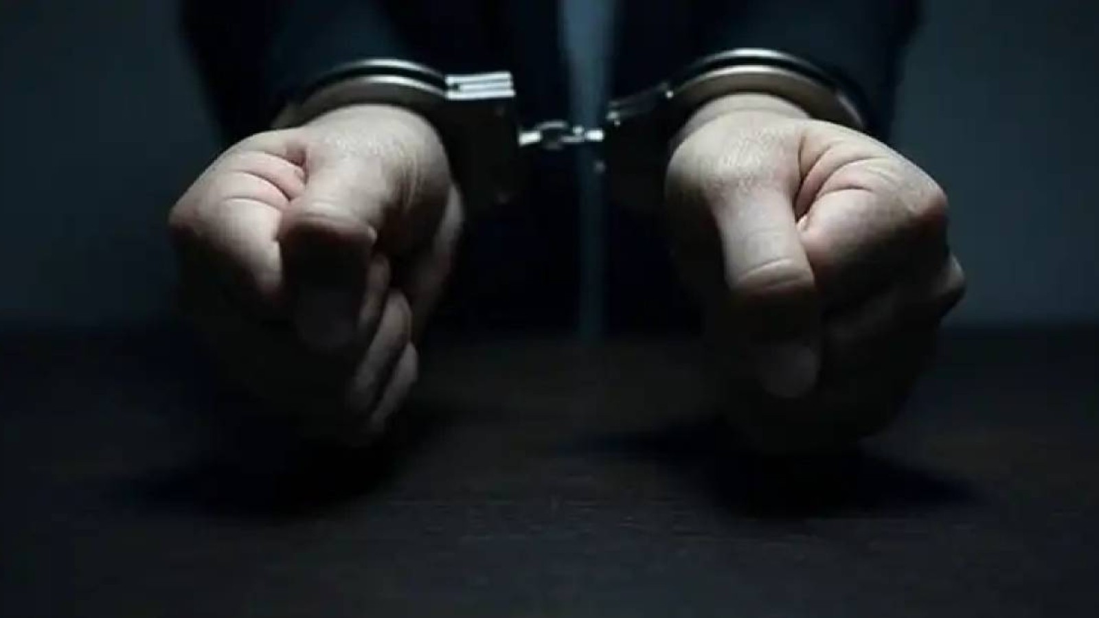 «Қазселденқорғау» ММ облыстық филиалының басшысы 2,7 млн теңге жымқырған.