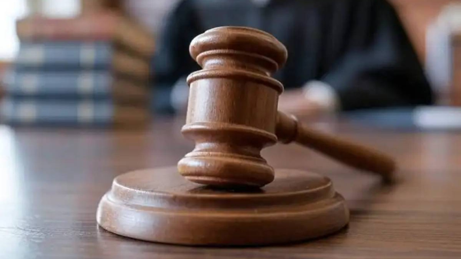 «Магнум» мен «Семейный» сауда желілерін бопсалаған блогерлерге үкім шықты.