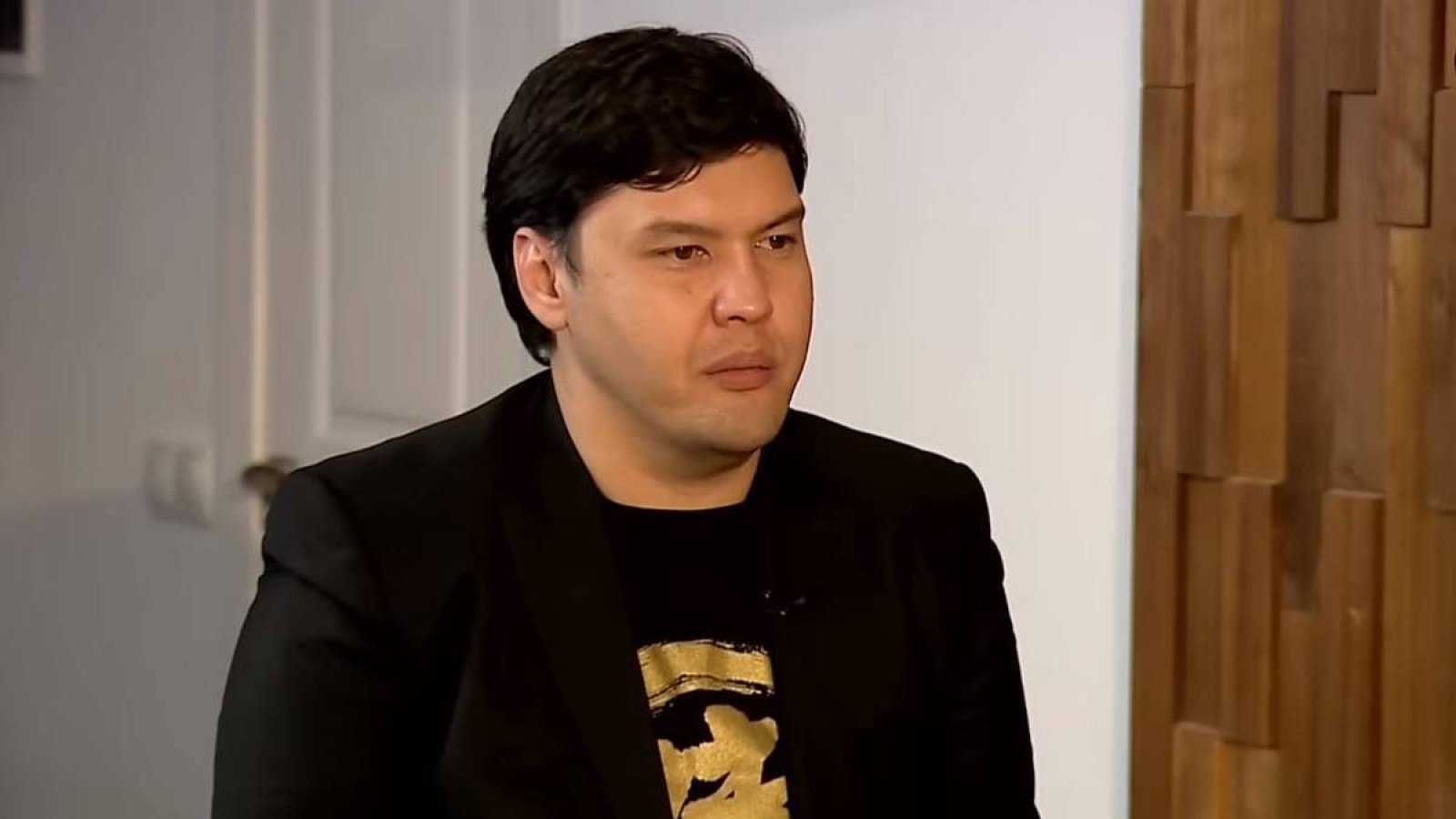 Айтбек Амангелді QANTAR қорынан ақша алғаны анықталды.