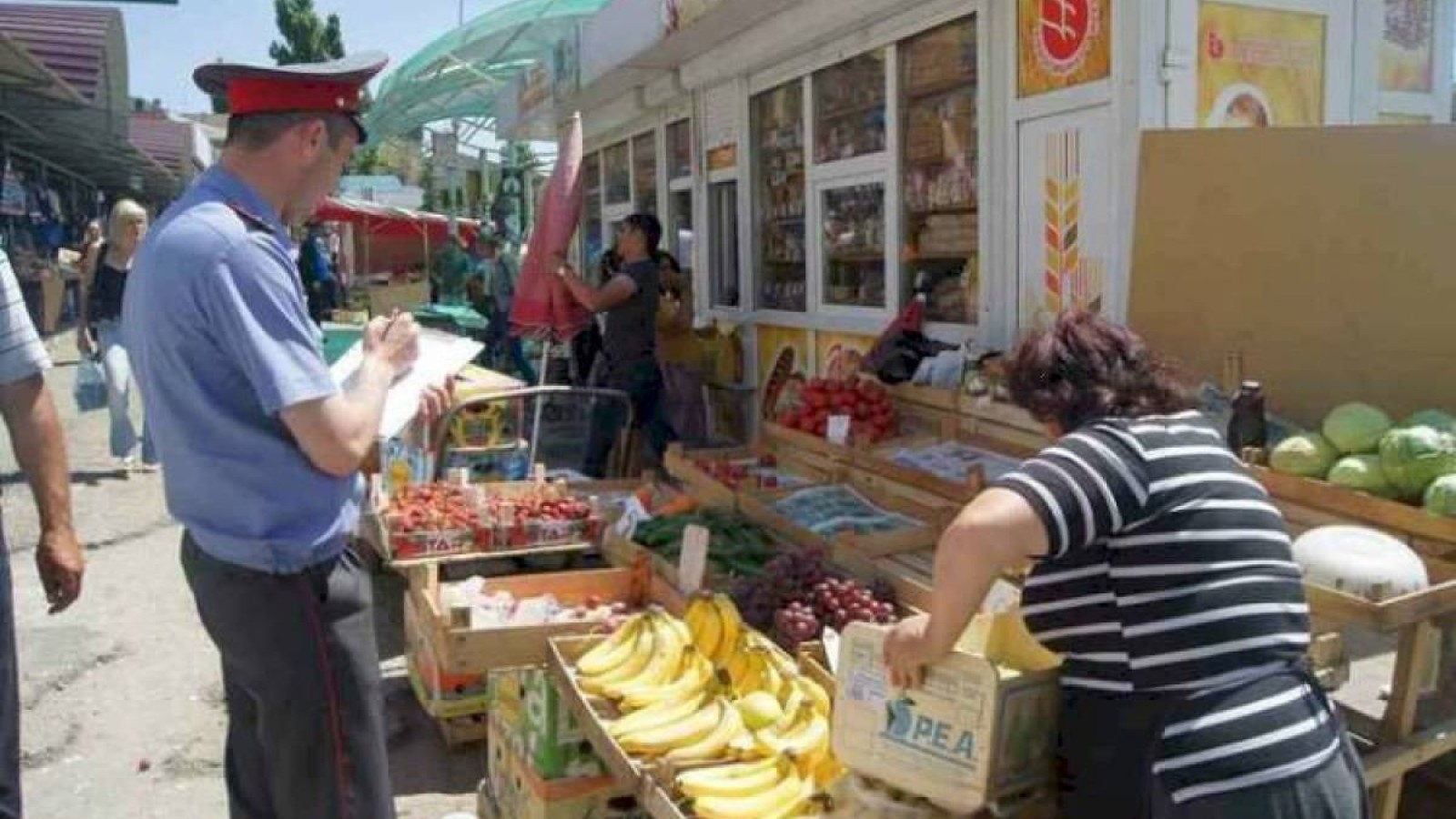 Енді полиция стихиялы базарларға айыппұл салып, жауып тастай алады.