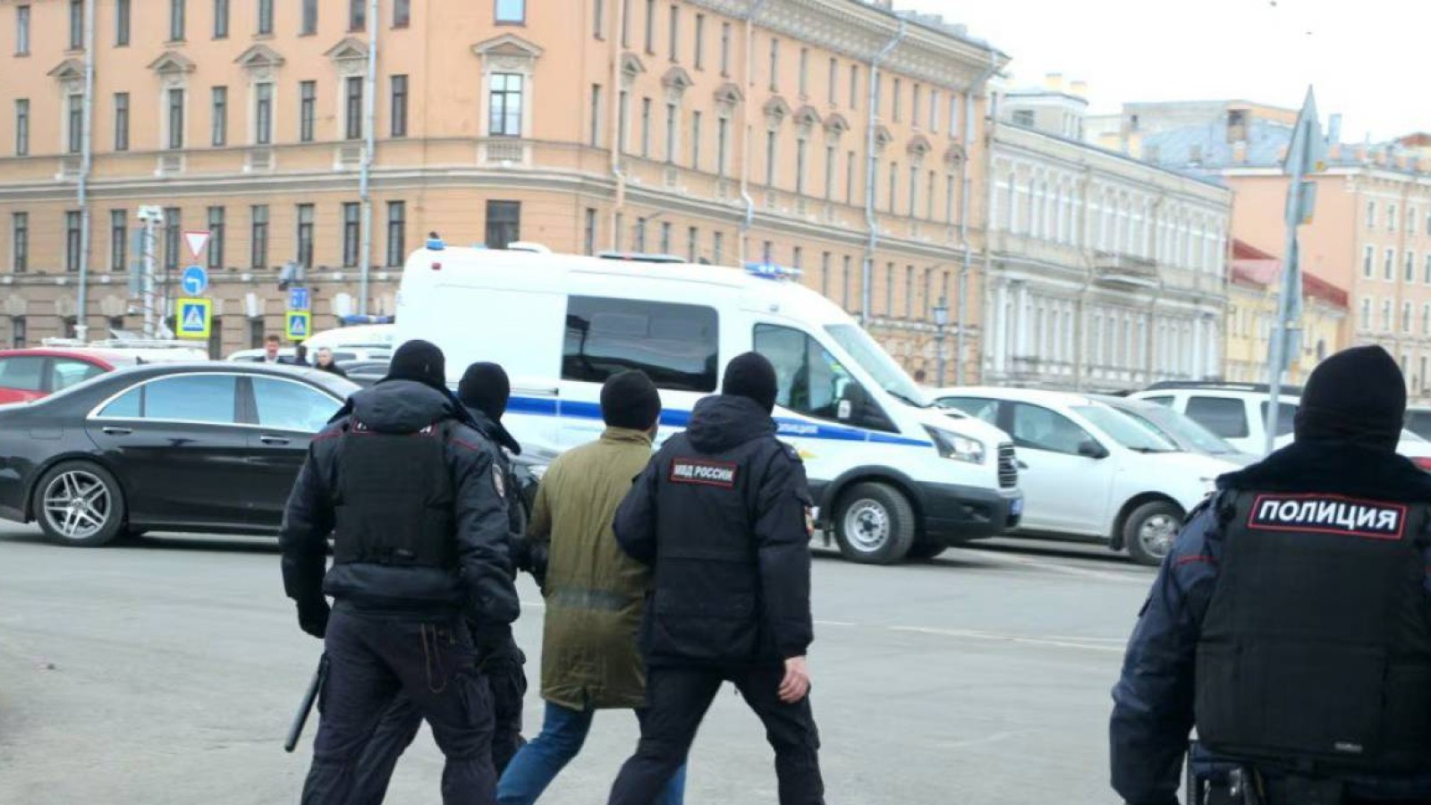 Санкт-Петербургте қазақстандық студент терроризмді насихаттады деген күдікпен ұсталды.