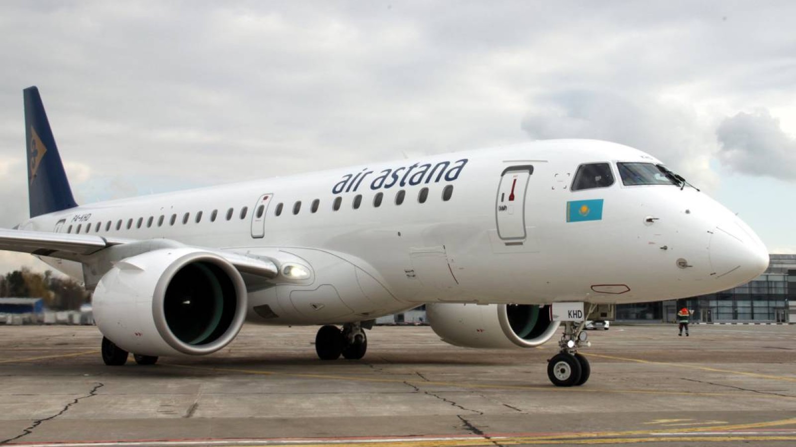 Air Astana комадағы ауыр халдегі қызды тасымалдау ісіндегі жанжал бойынша 5 млн теңге өтемақы төлейтін болды.
