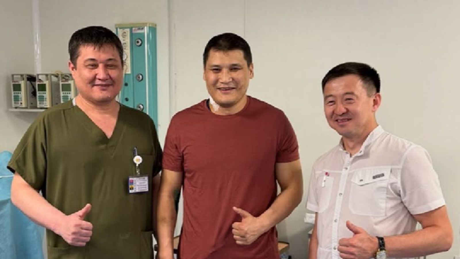 Оқ тиген Шымкент әкімінің орынбасары жазба жариялады.