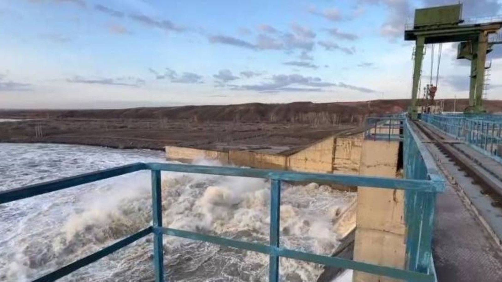 Еліміздің су қоймаларында еріген қар суын қабылдау үшін бос орын дайындалуда.