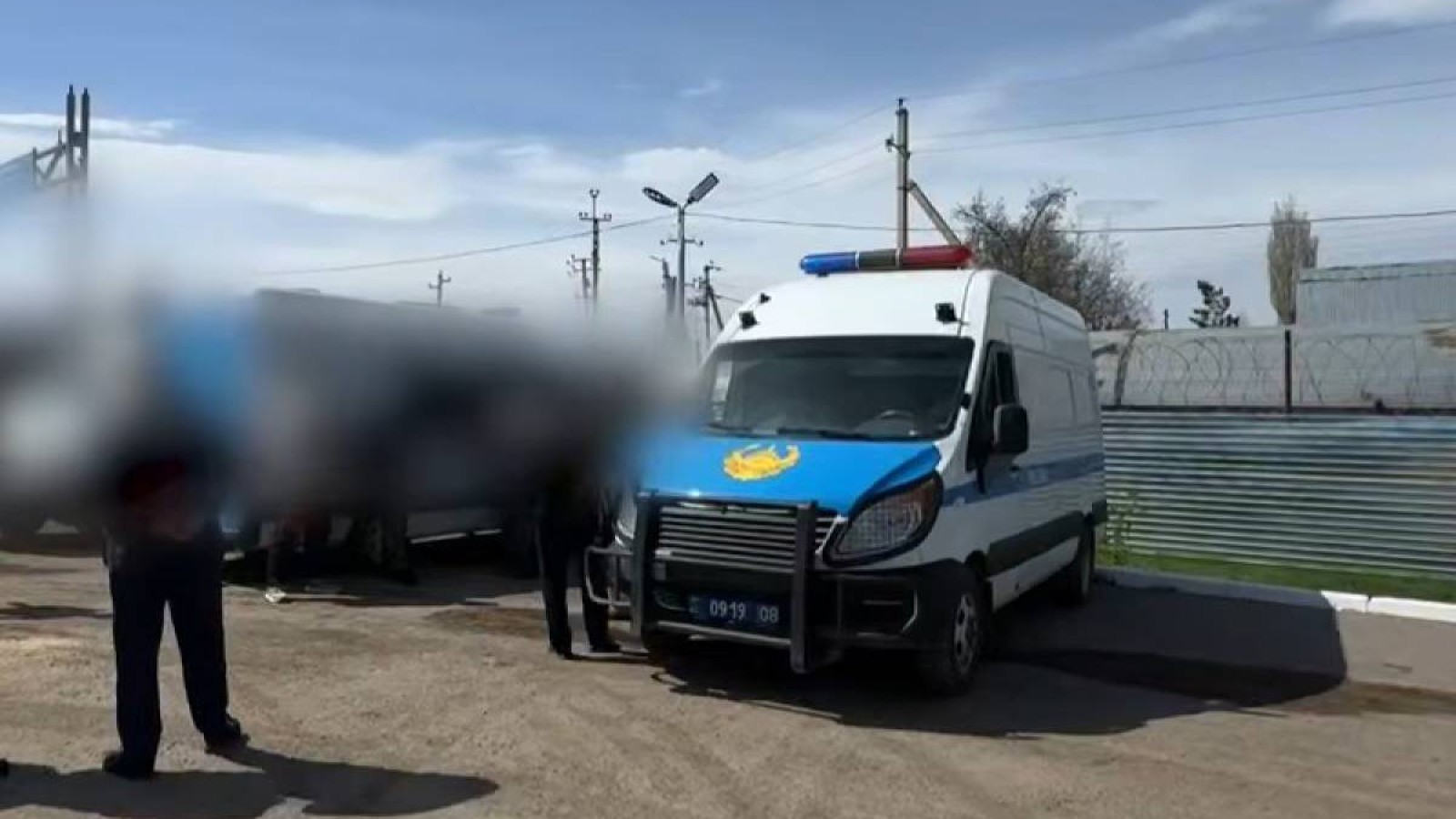 Ірі көлемде алаяқтық жасаған әйел Қырғызстаннан жеткізілді.