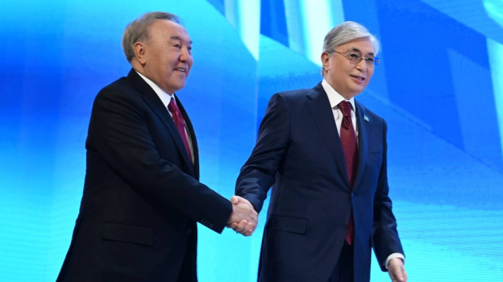 Тоқаев қазақстандықтарды Назарбаевқа құрметпен қарауға шақырды.